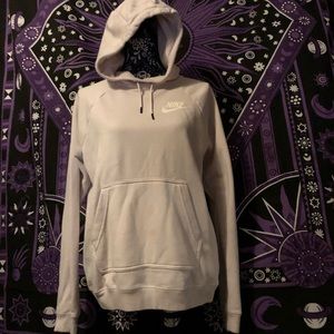 Women’s Nike sweatshirt